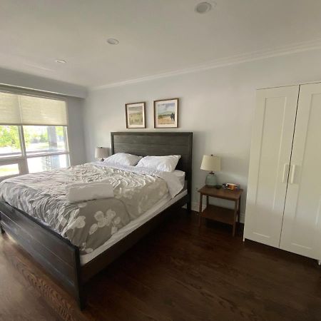 Yonge And Finch Subway !L Spacious & Bright Private Bedroom With Shared Amenties Toronto Eksteriør billede