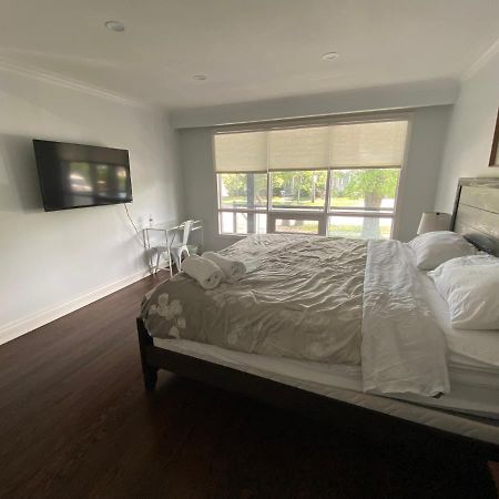 Yonge And Finch Subway !L Spacious & Bright Private Bedroom With Shared Amenties Toronto Eksteriør billede