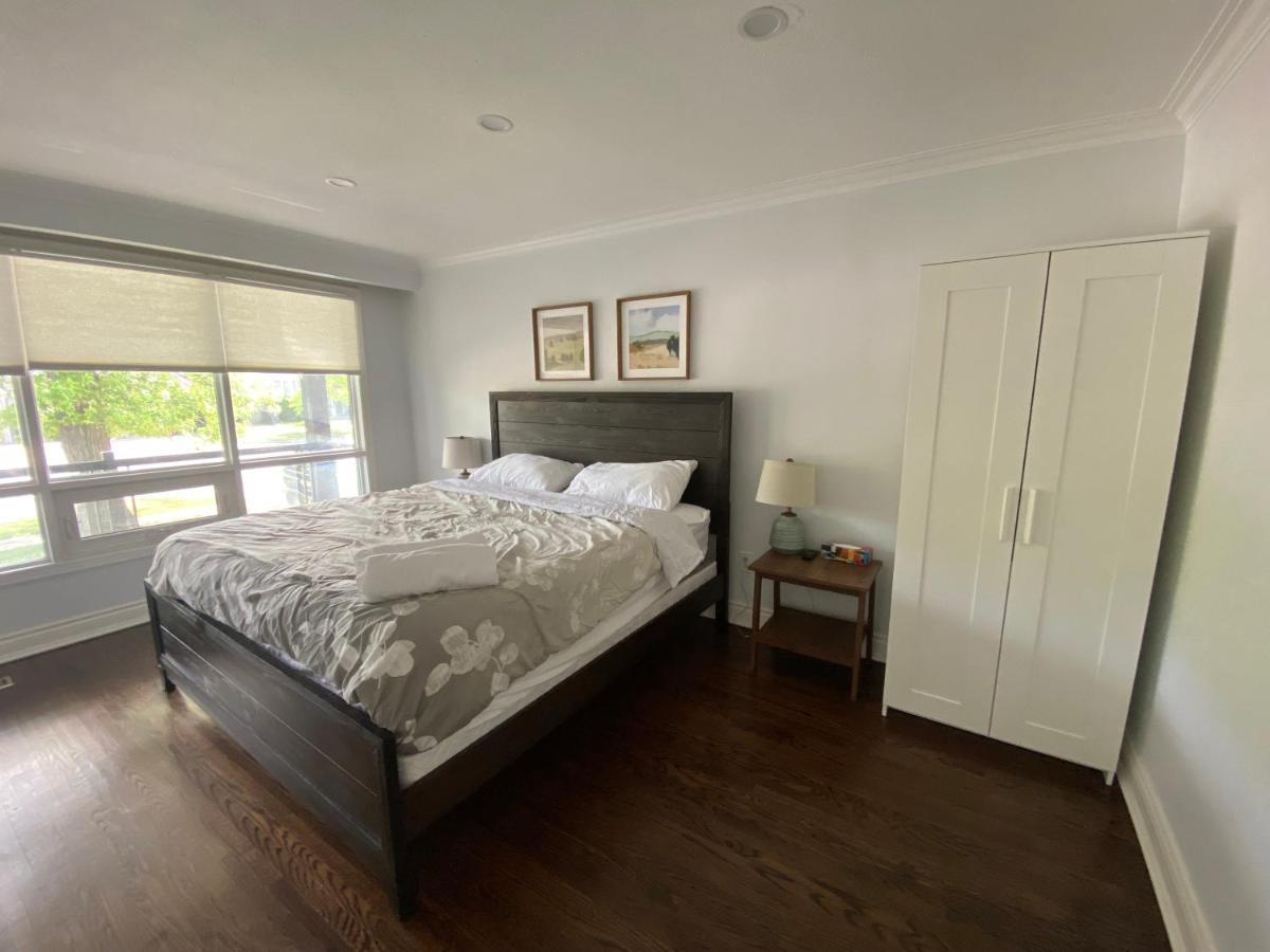 Yonge And Finch Subway !L Spacious & Bright Private Bedroom With Shared Amenties Toronto Eksteriør billede